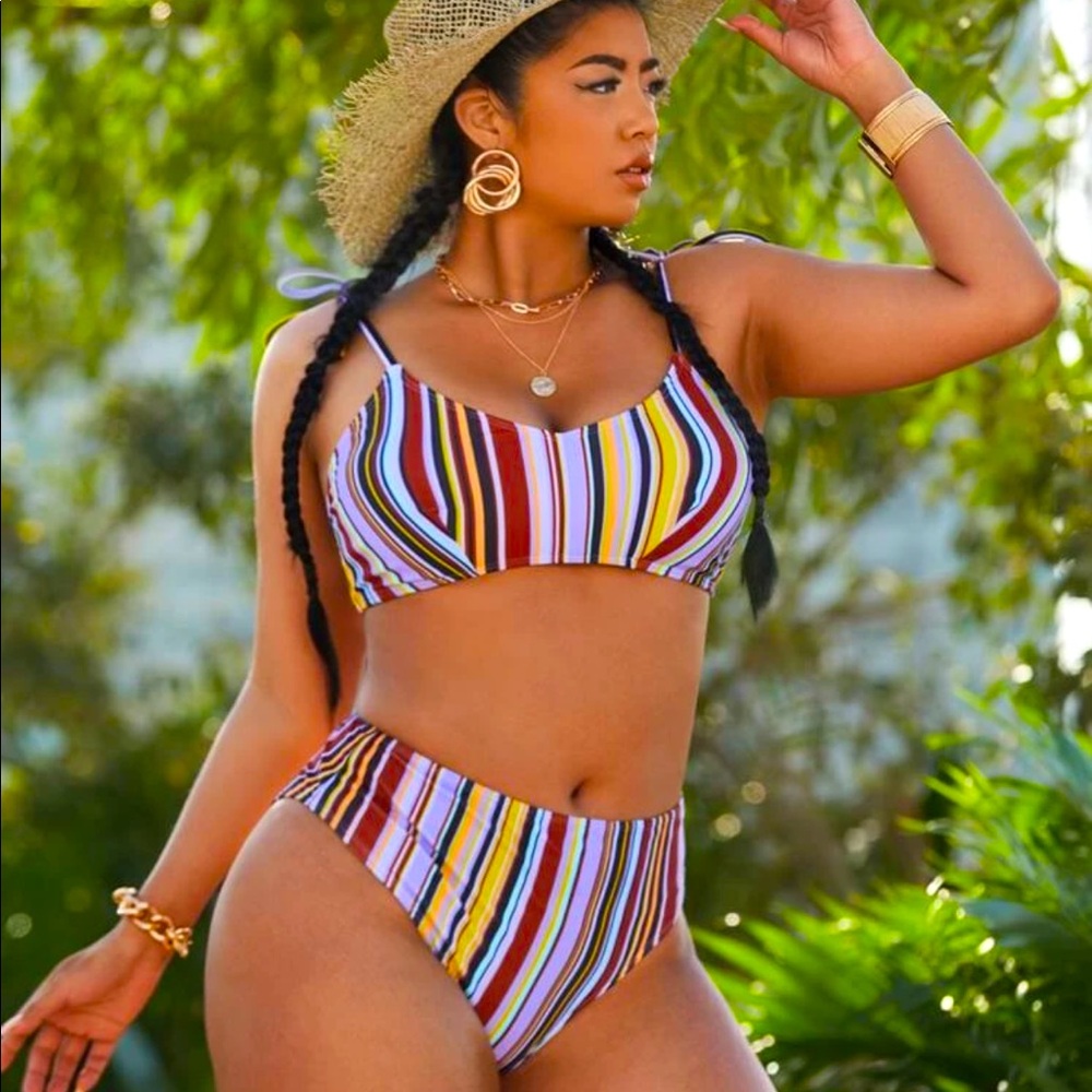 Woman’s Bikini NWT